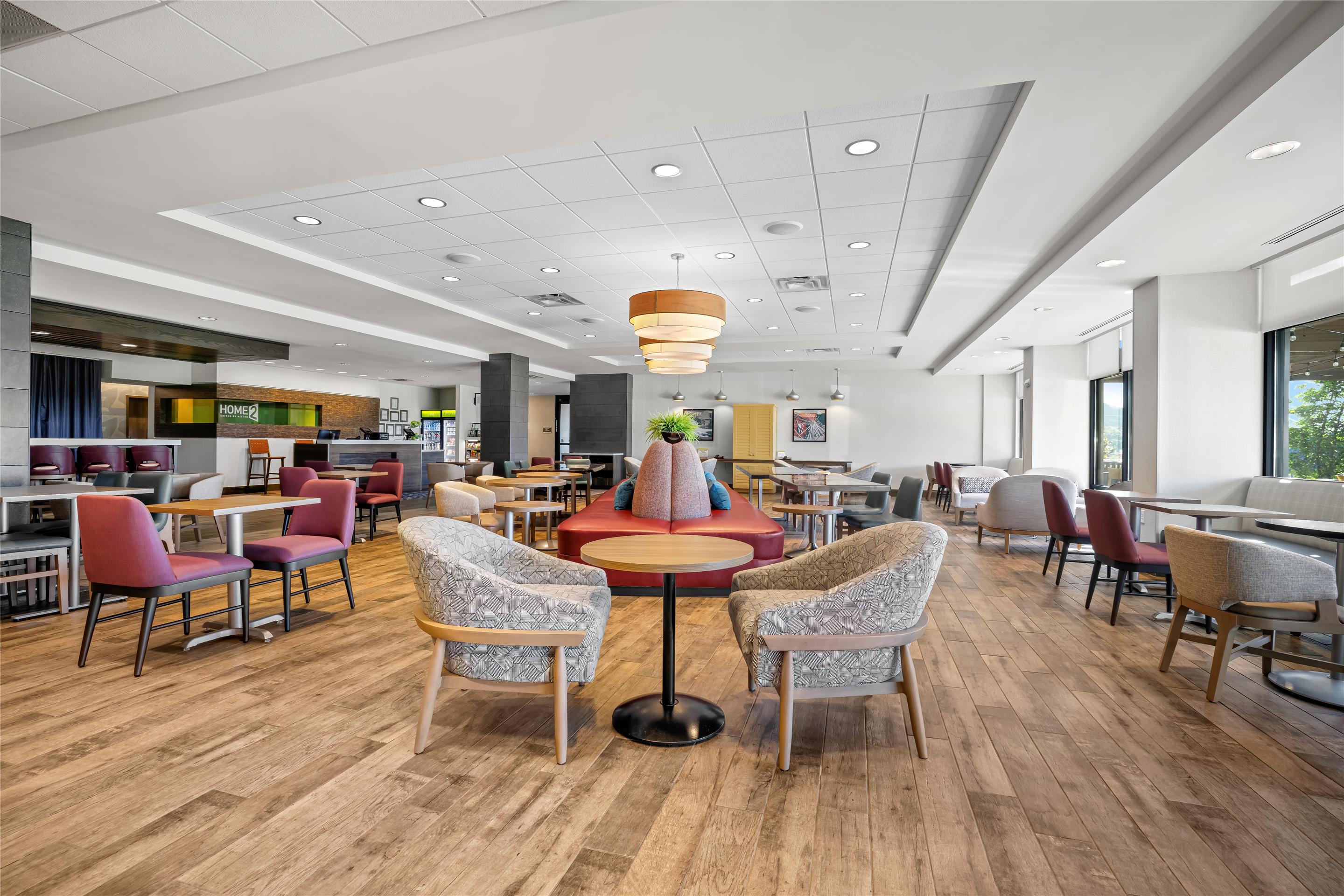 Lobby | Home2 Suites by Hilton Pigeon Forge