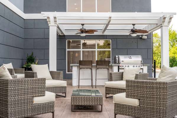 Exterior view - Homewood Suites by Hilton Plymouth Meeting