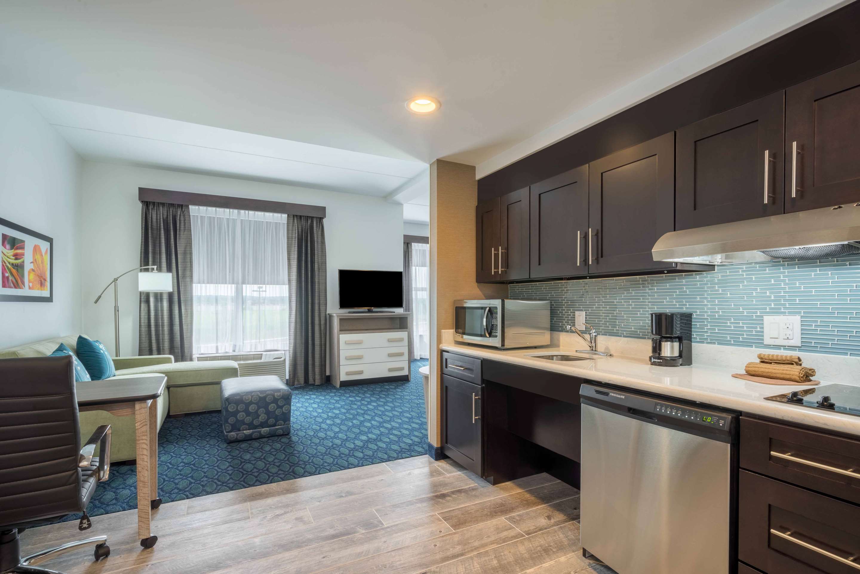 Guest room