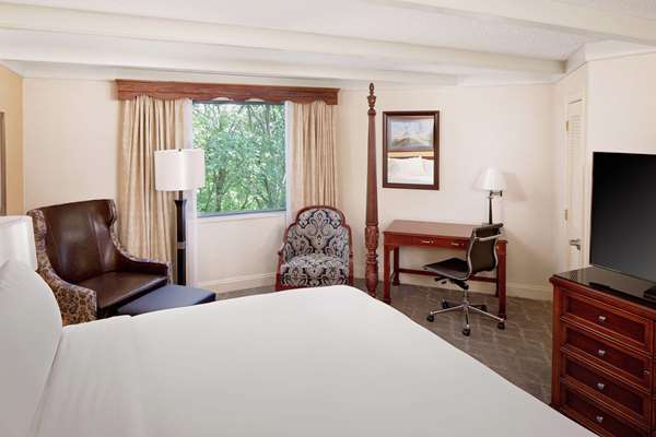  - Desmond Hotel Malvern