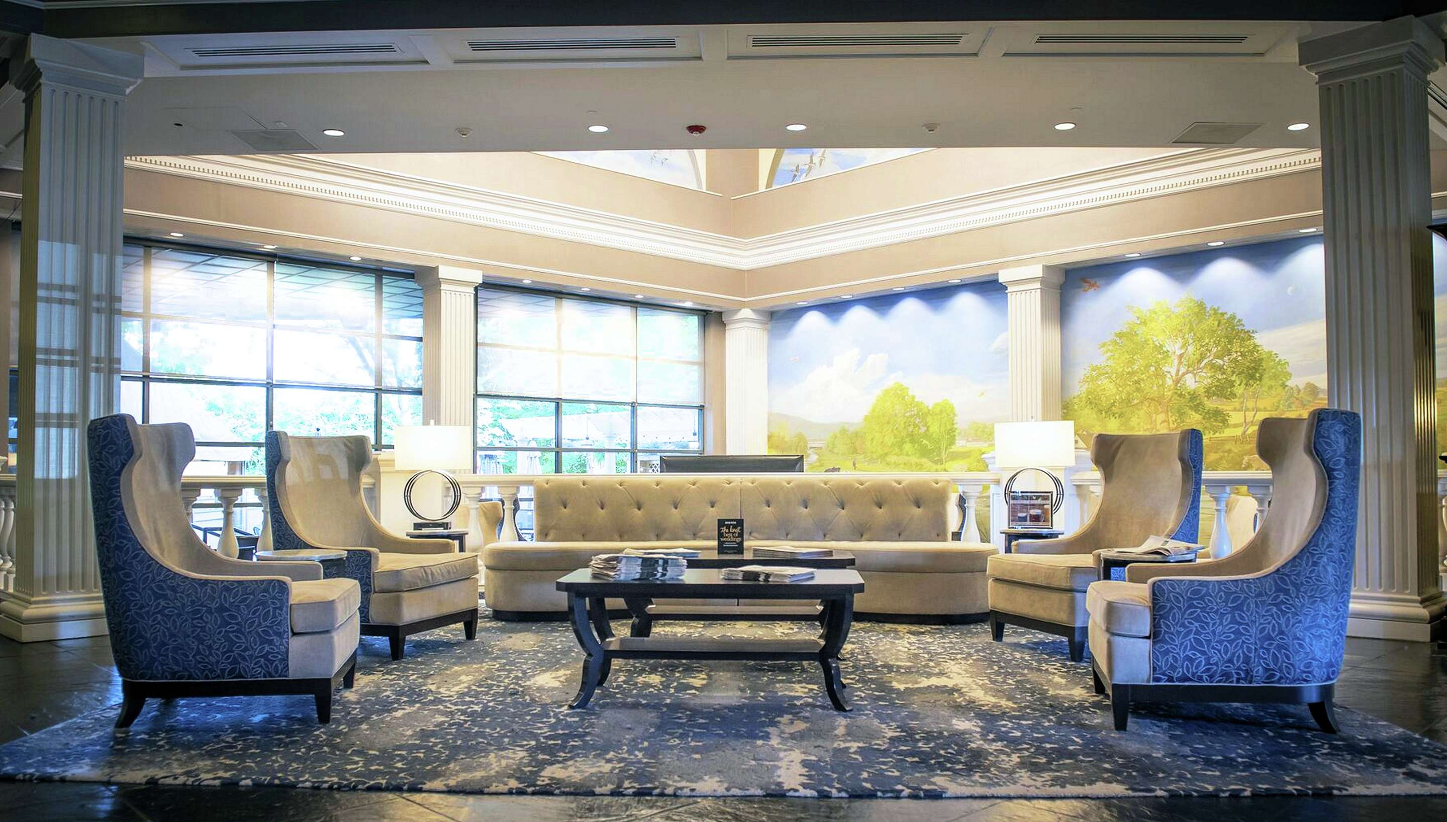 Lobby | Desmond Hotel Malvern, a DoubleTree by Hilton