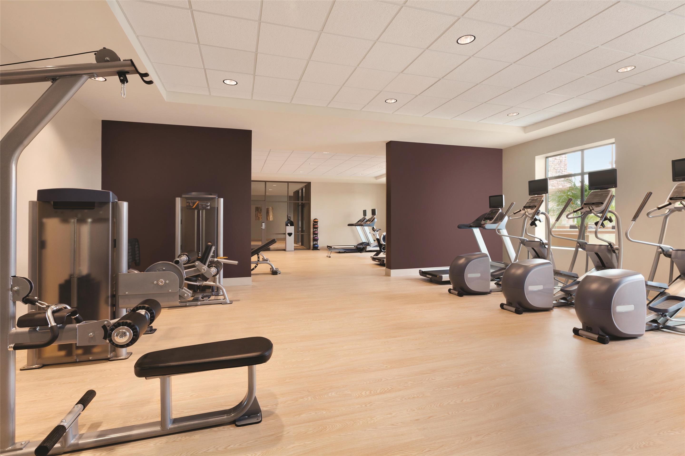 Health club fitness center gym | Hilton Garden Inn Phoenix-Tempe University Research Park, Az