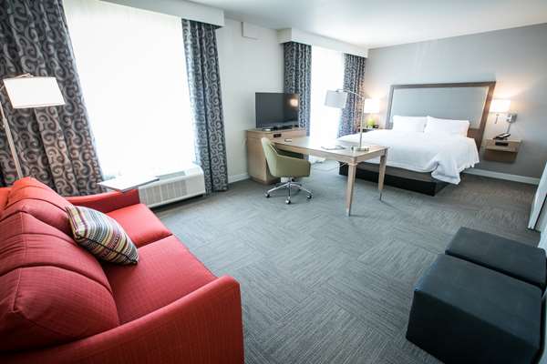  - Hampton Inn & Suites Phoenix Airport Tempe - I-10, Exit 153