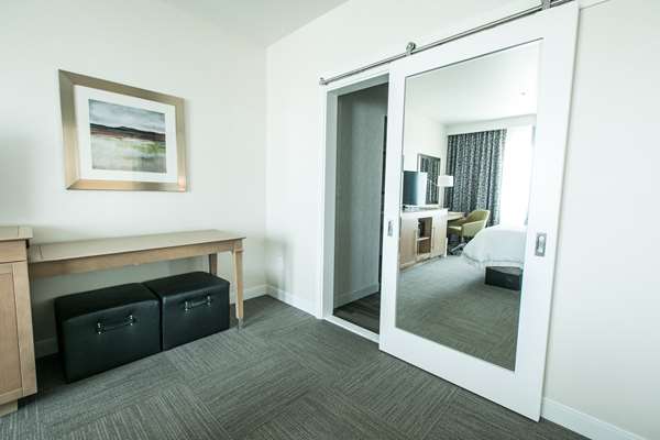  - Hampton Inn & Suites Phoenix Airport Tempe - I-10, Exit 153