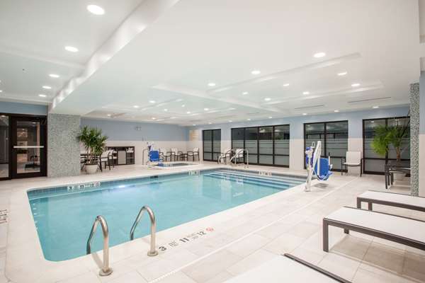 Pool - Hampton Inn Rochester