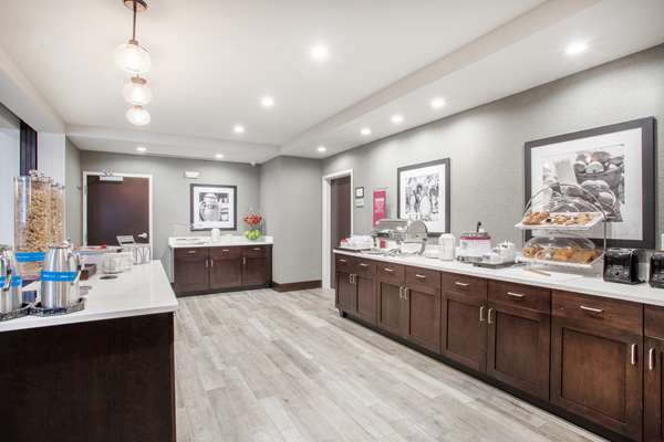 Restaurant - Hampton Inn Rochester