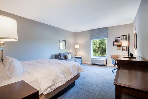  - Hampton Inn Rochester