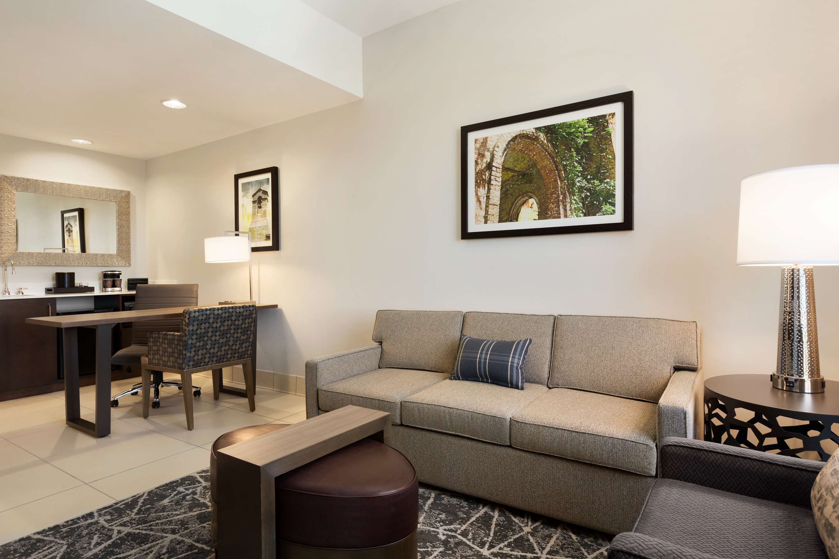 Guest room
