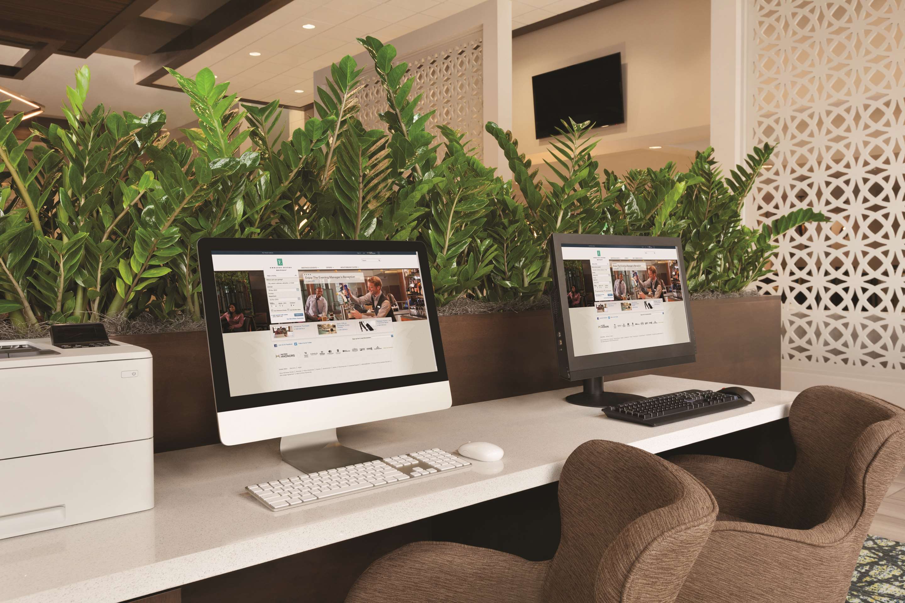 Business Center | Embassy Suites by Hilton San Antonio Brooks Hotel & Spa