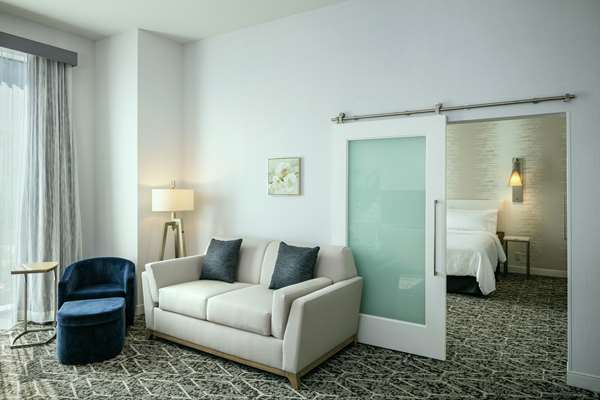  - Hilton Garden Inn Bellevue - I-405, Exit 13B