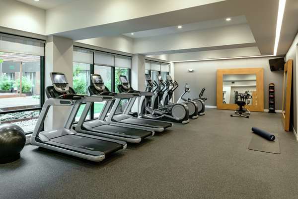 Fitness/ Exercise Room - Hilton Garden Inn Bellevue - I-405, Exit 13B