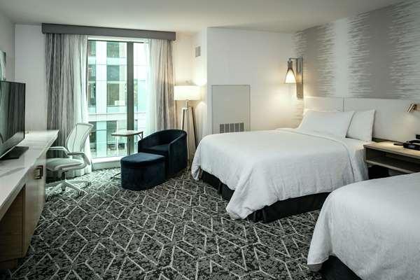  - Hilton Garden Inn Bellevue - I-405, Exit 13B