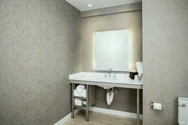  - Hilton Garden Inn Bellevue - I-405, Exit 13B