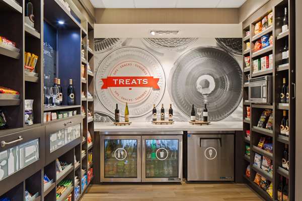 Restaurant - Hampton Inn & Suites Woodinville