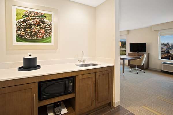  - Hampton Inn & Suites Woodinville