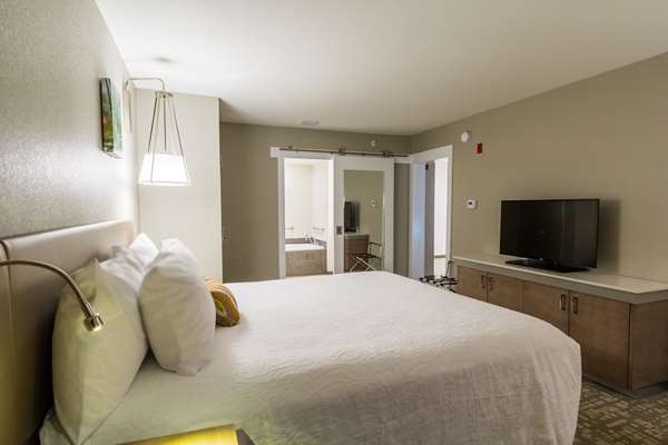  - Hilton Garden Inn Salina