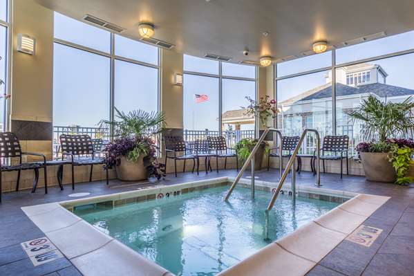 Pool - Hilton Garden Inn Salina