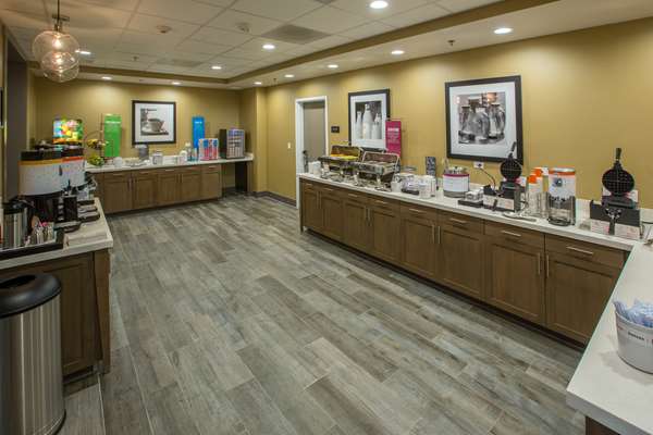 Restaurant - Hampton Inn & Suites Buellton