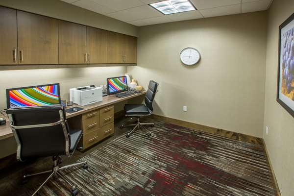Conference Area - Hampton Inn & Suites Buellton