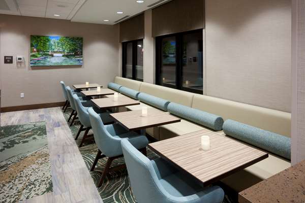 Restaurant - Hampton Inn Green Lake Spicer