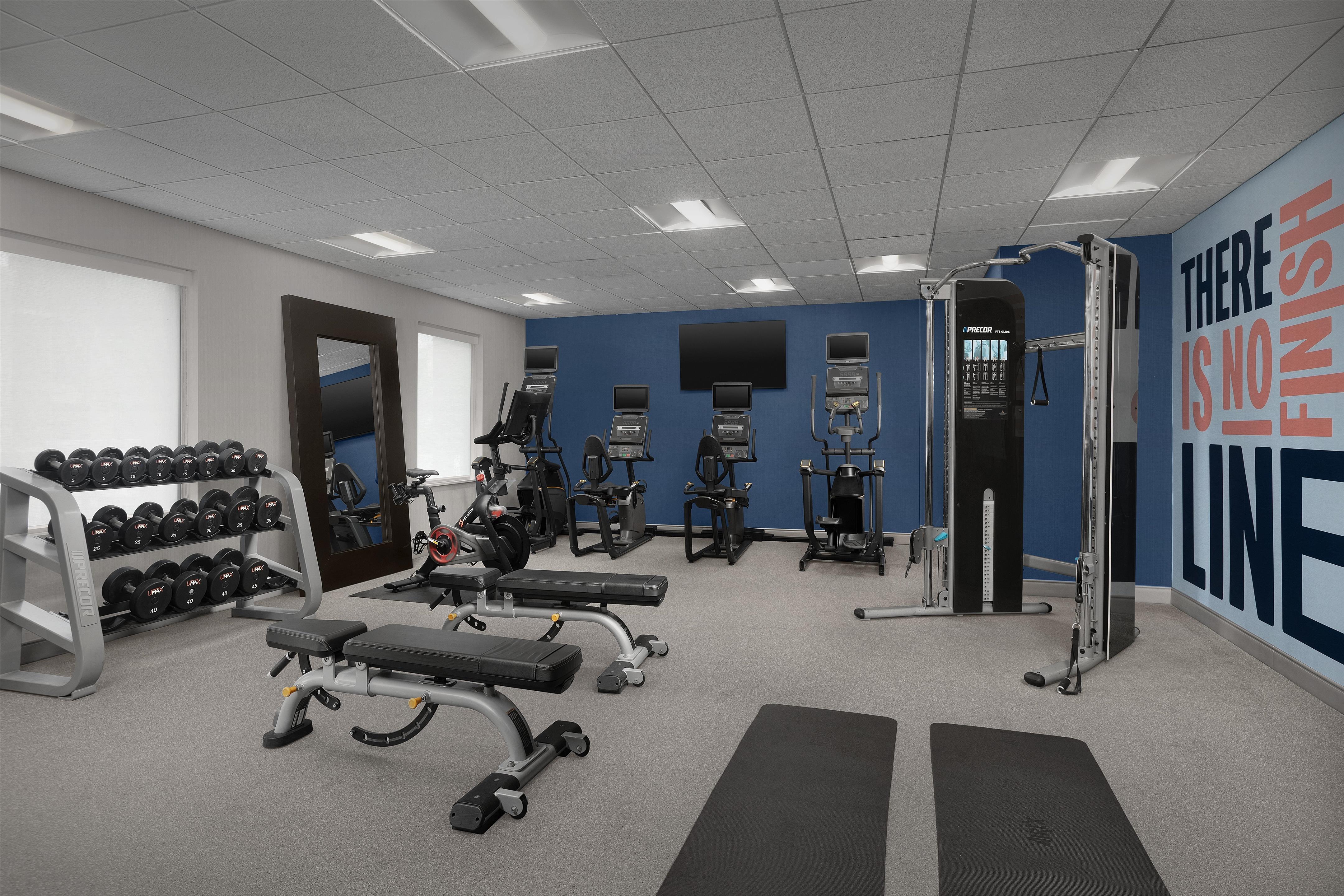 Health club fitness center gym | Hampton Inn & Suites St. Louis/Alton