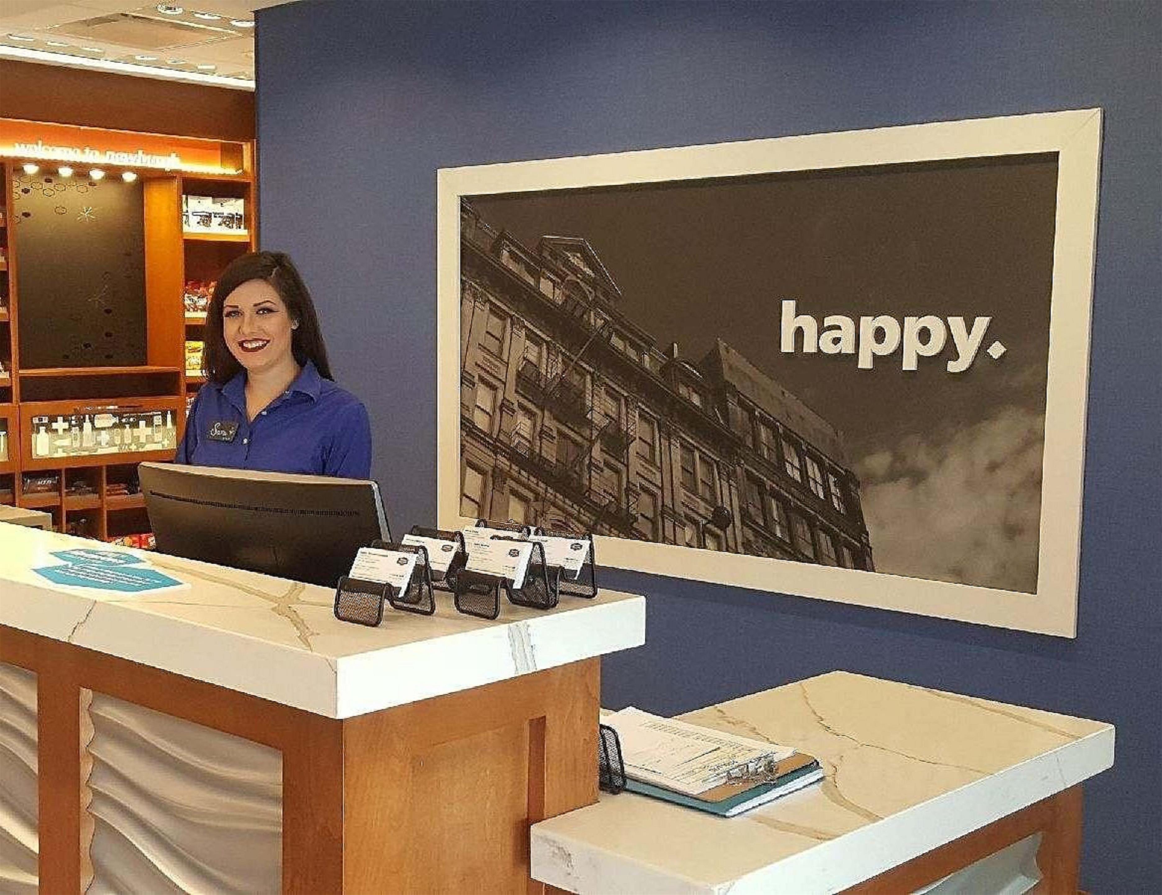Reception | Hampton Inn & Suites Newburgh Stewart Airport