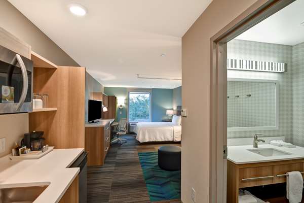  - Home2 Suites by Hilton USF Tampa