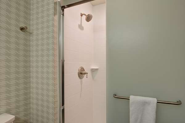  - Home2 Suites by Hilton USF Tampa