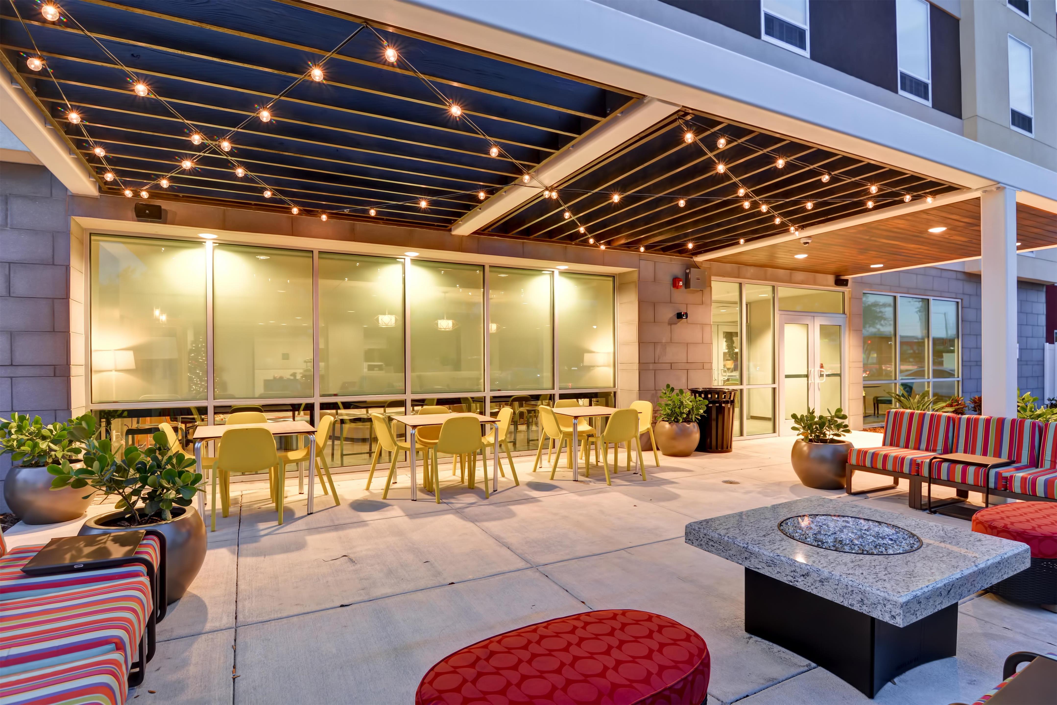 Exterior | Home2 Suites by Hilton Tampa USF Near Busch Gardens