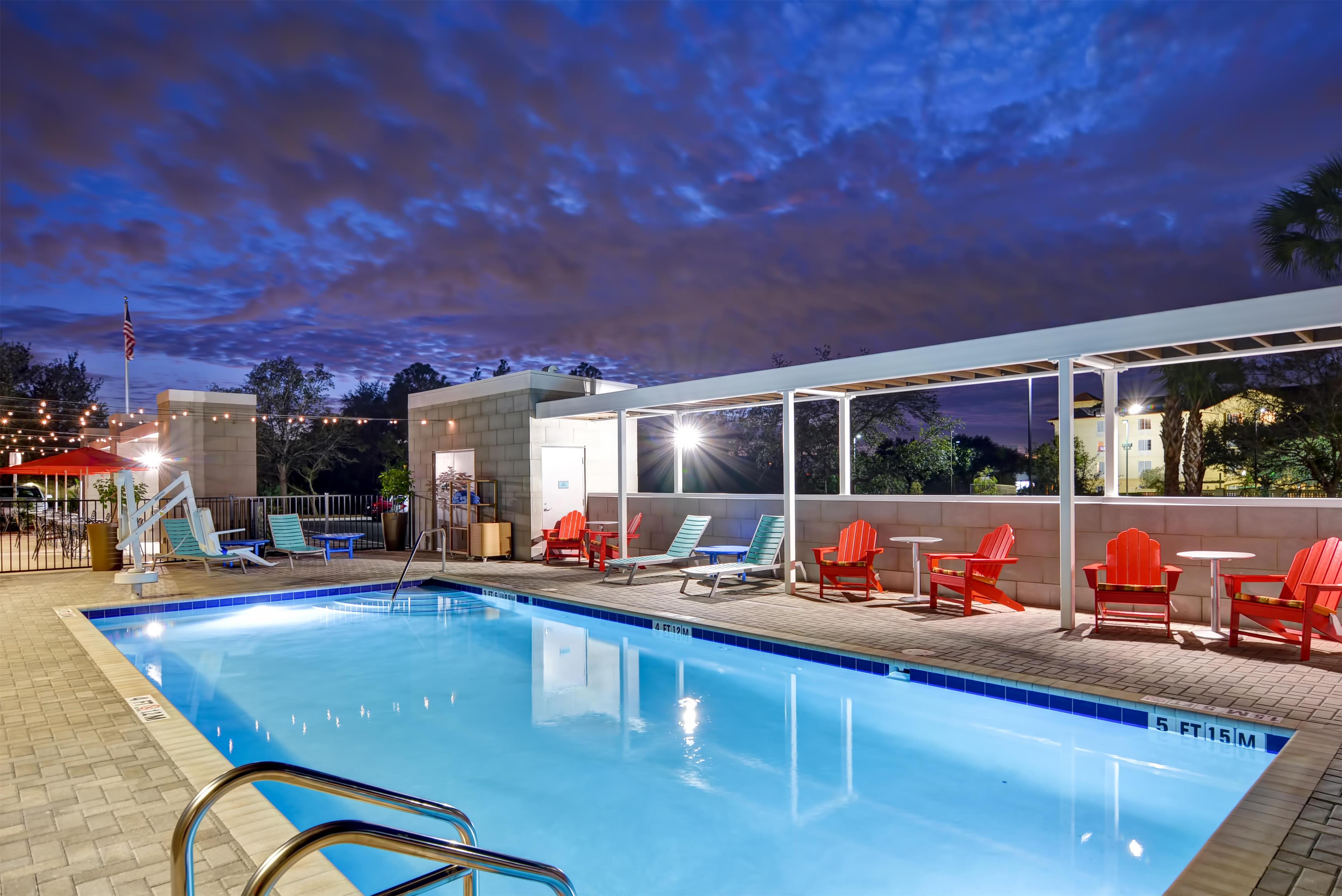 Pool | Home2 Suites by Hilton Tampa USF Near Busch Gardens