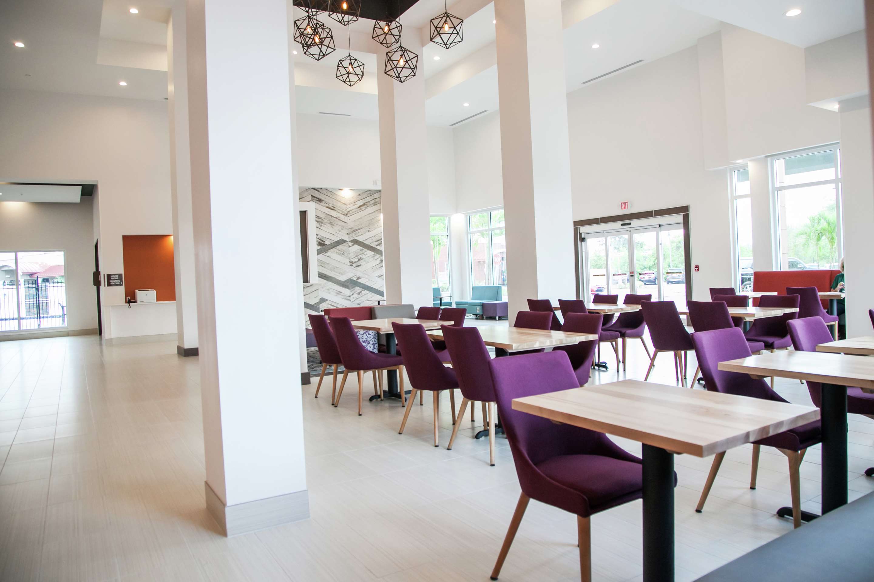 Lobby | Hilton Garden Inn Tampa Suncoast Parkway
