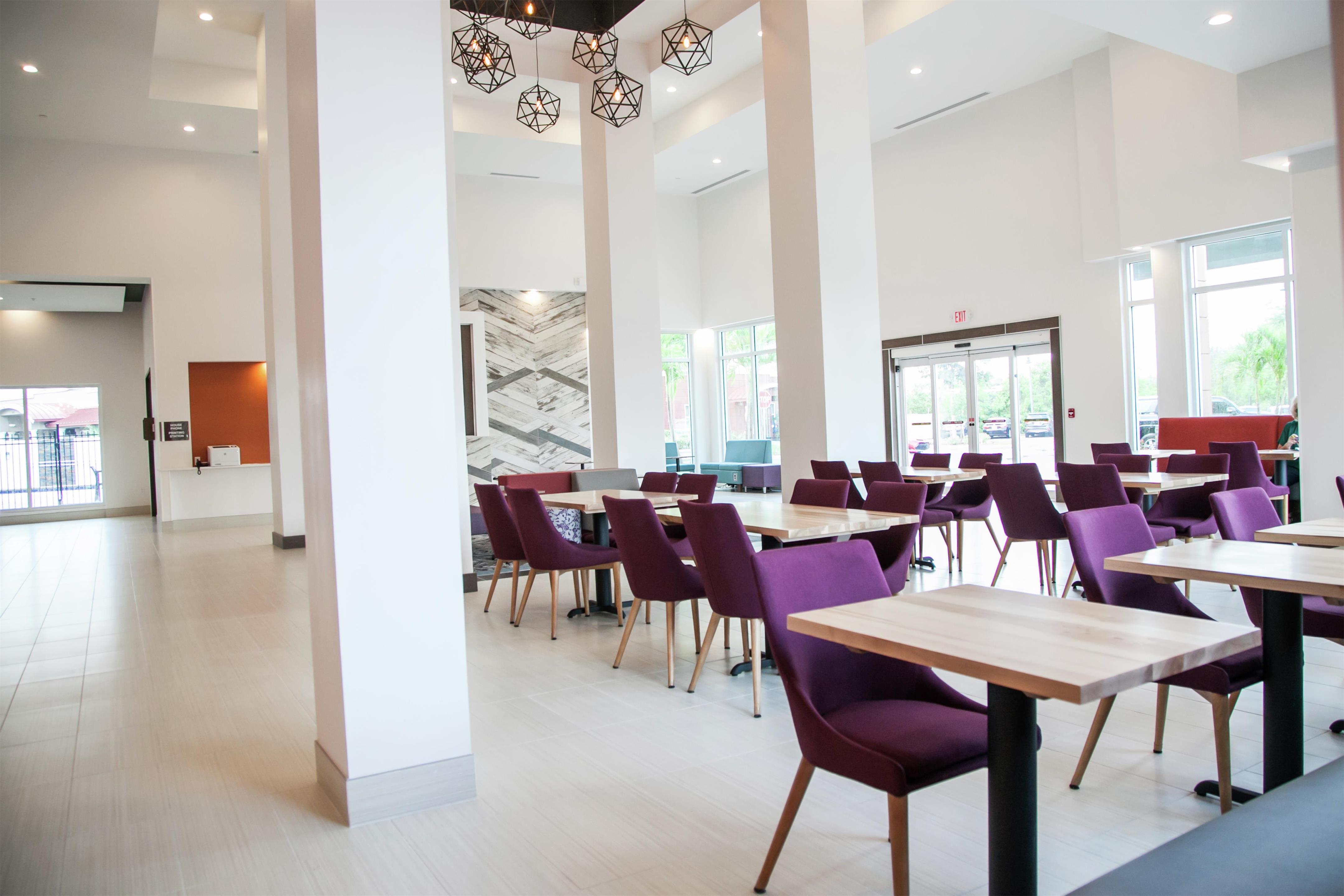 Lobby | Hilton Garden Inn Tampa Suncoast Parkway