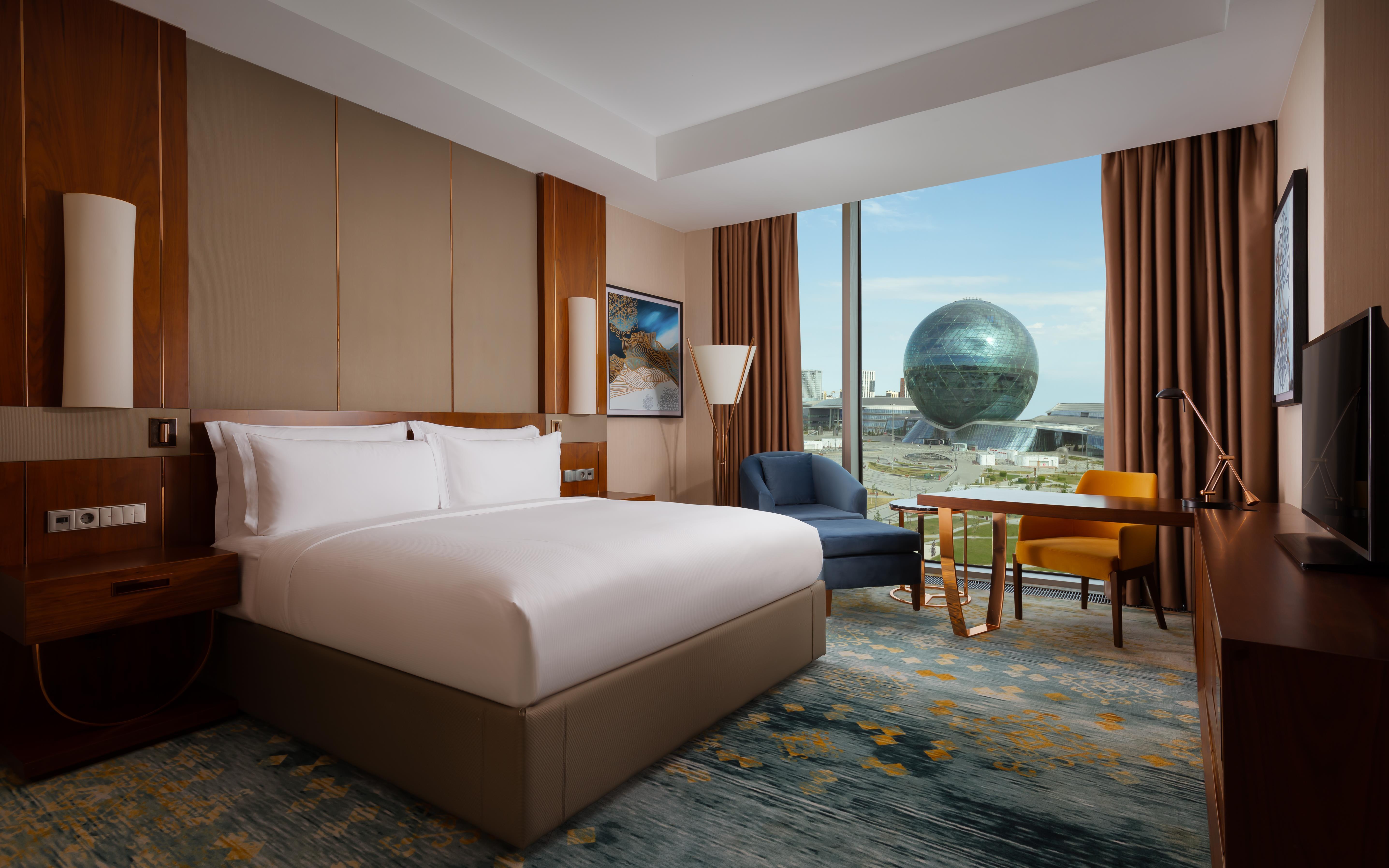 Hilton Astana Room Type - KING EXECUTIVE EXPO VIEW