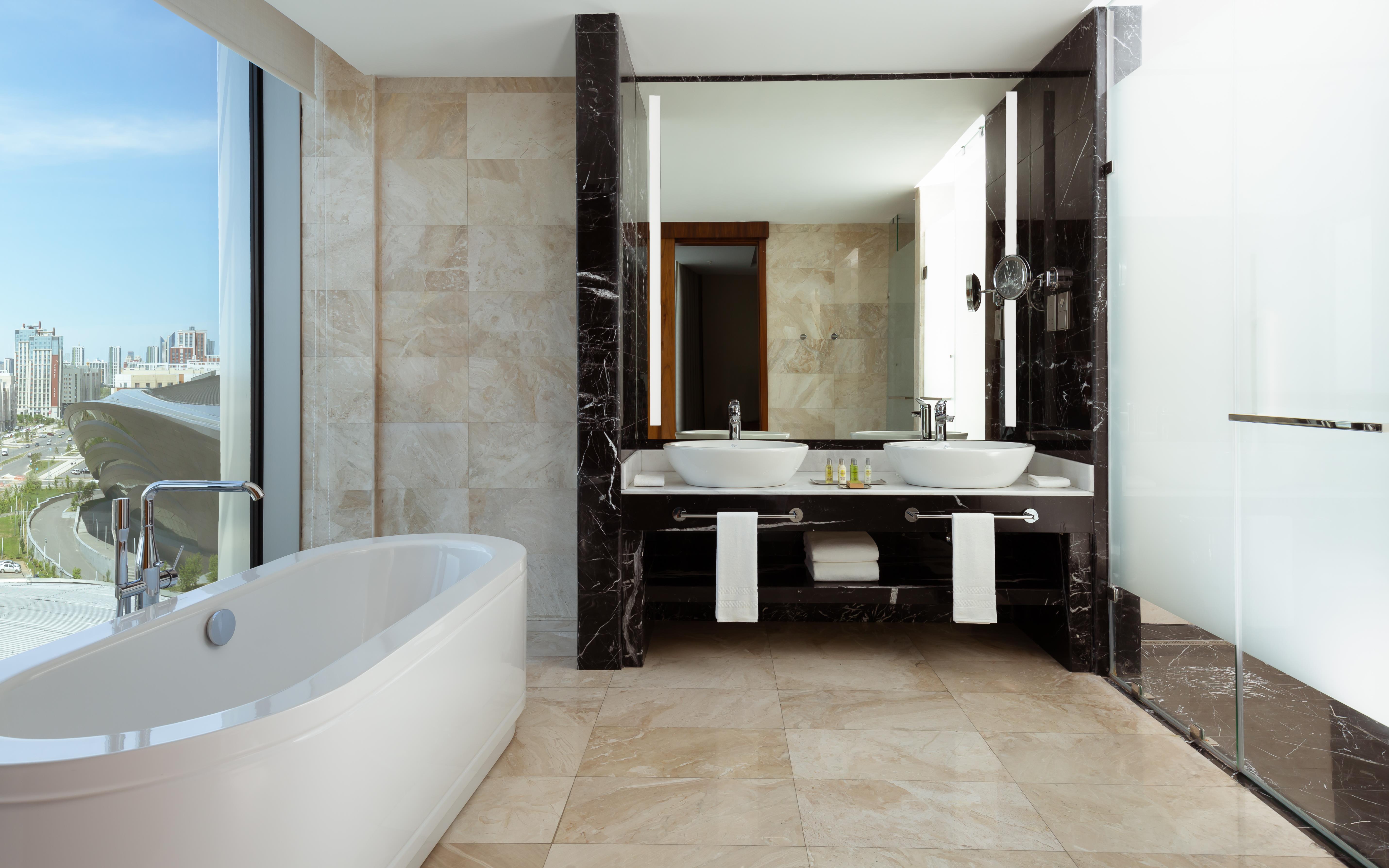 Hilton Astana Room Type - KING PREMIUM 1 BR SUITE