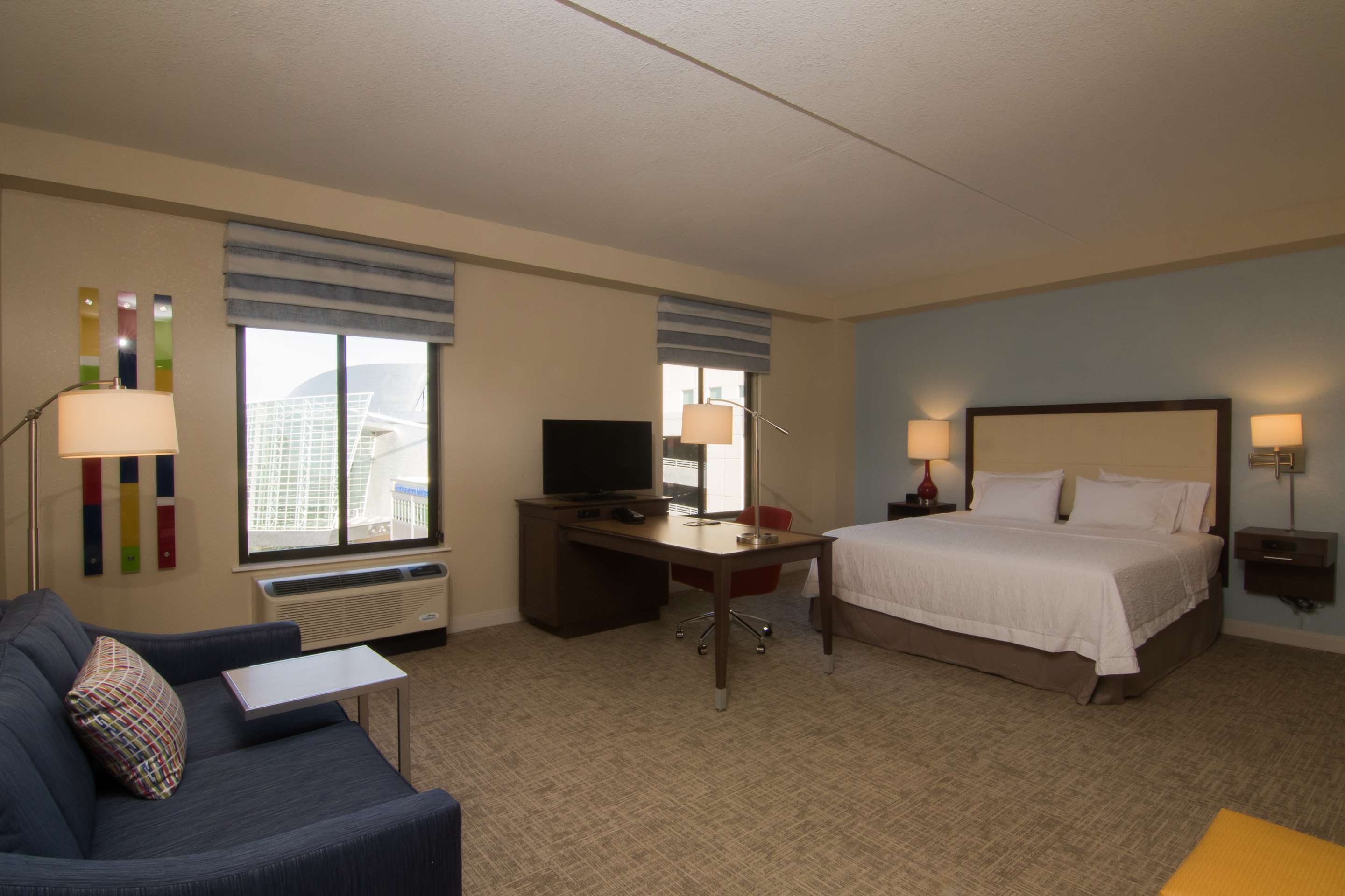 Guest room