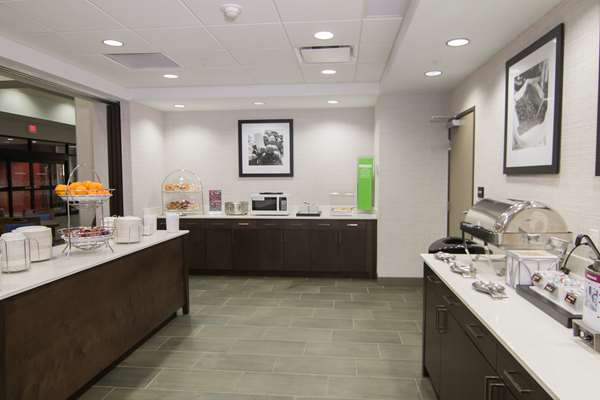 Restaurant - Hampton Inn & Suites Downtown Tulsa