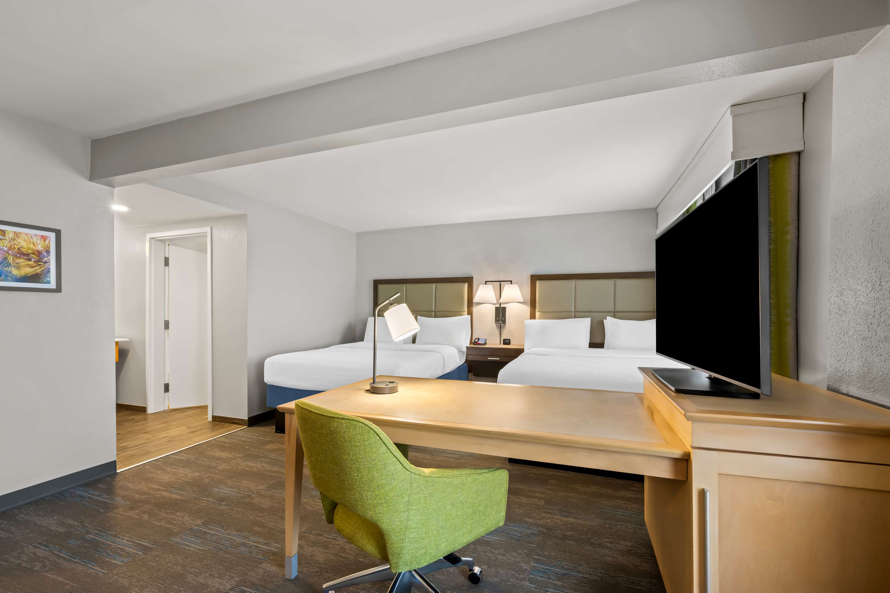 Guest room