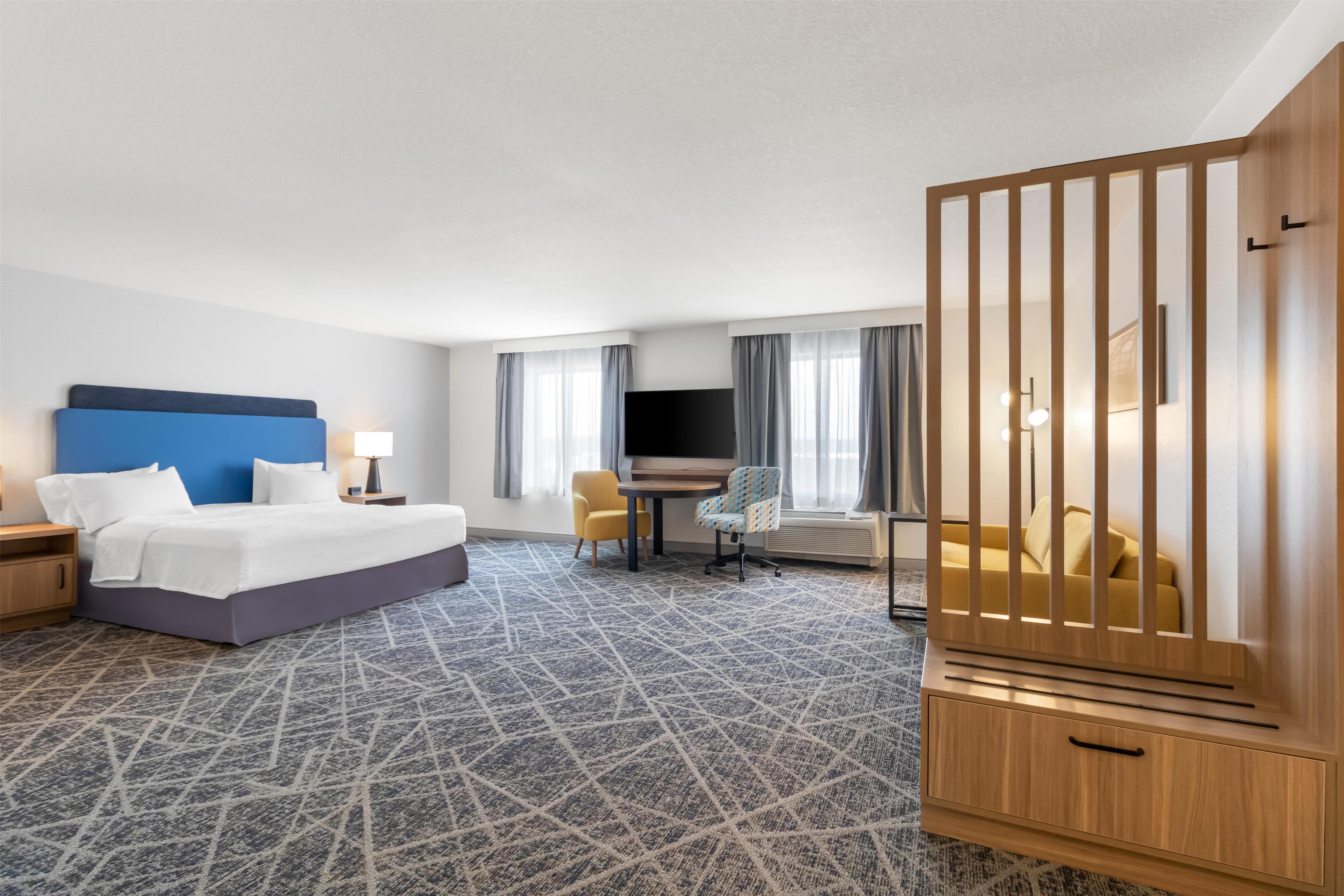 Guest room