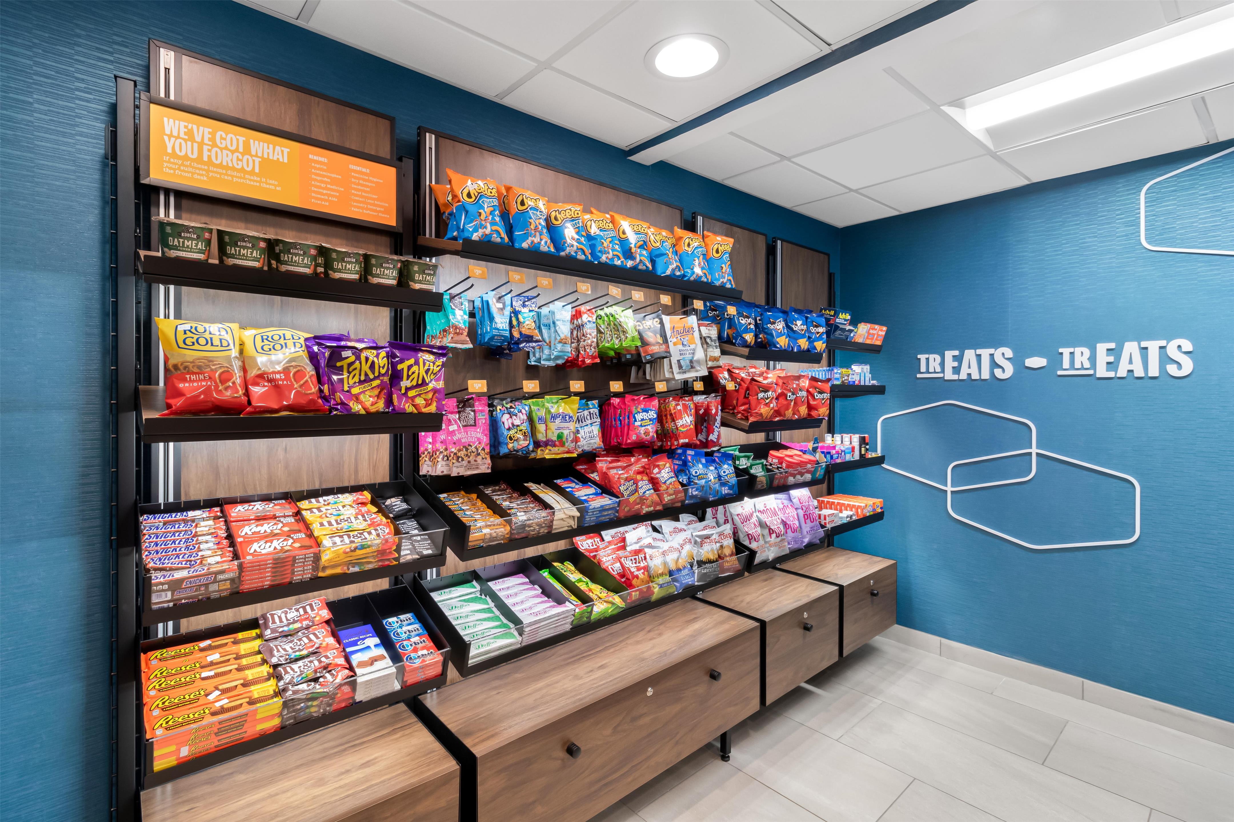 Restaurant | Hampton Inn & Suites New Castle