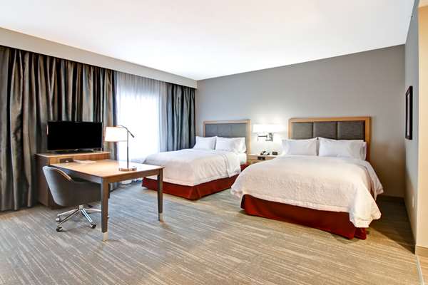  - Hampton Inn & Suites Grande Prairie