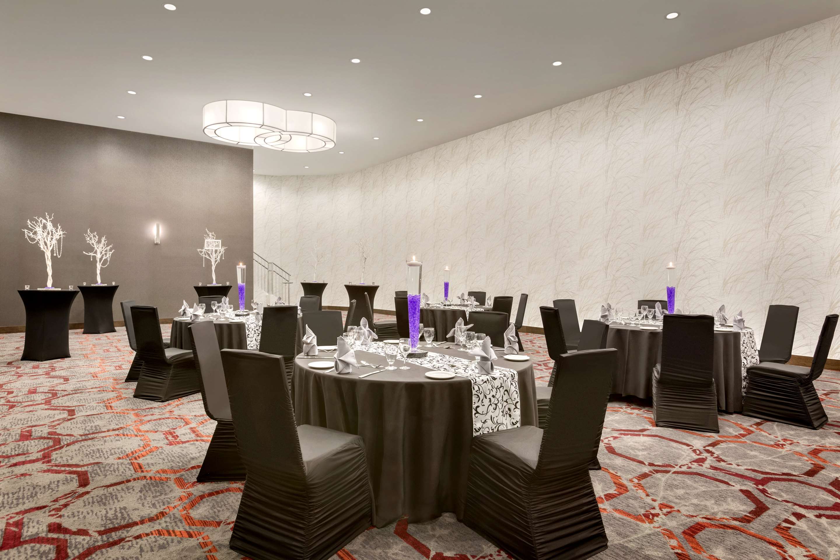 Meeting Room | DoubleTree by Hilton Toronto Airport West