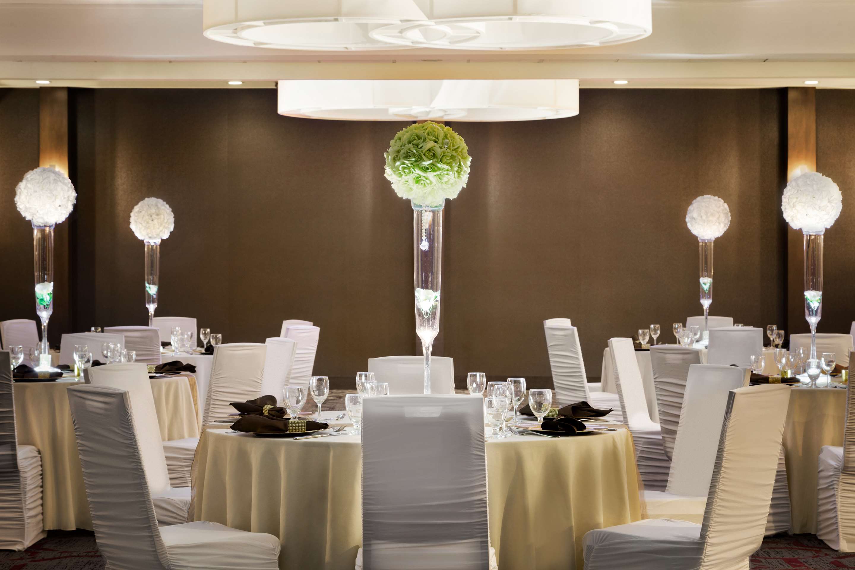 Meeting Room | DoubleTree by Hilton Toronto Airport West
