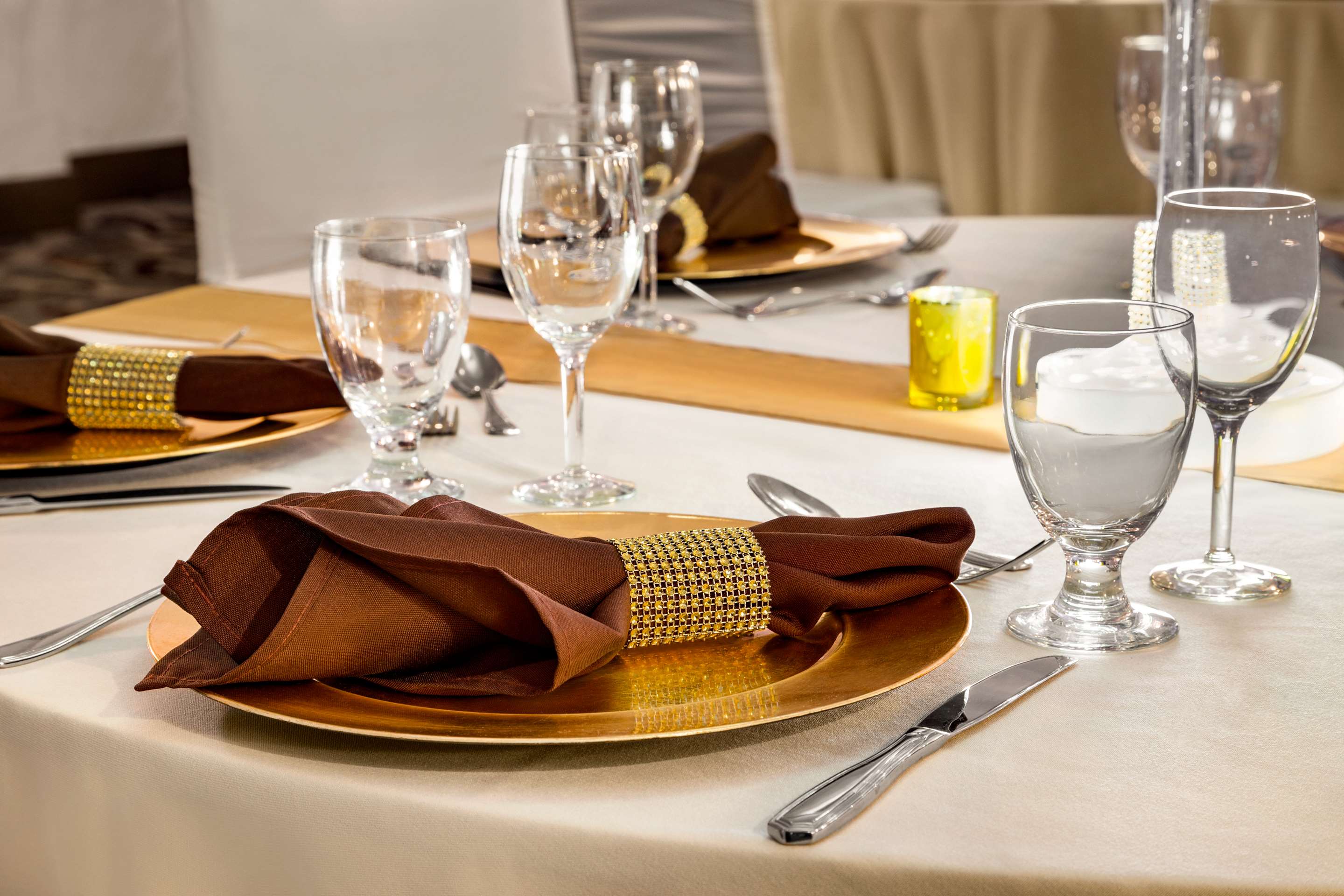 Meeting Room | DoubleTree by Hilton Toronto Airport West