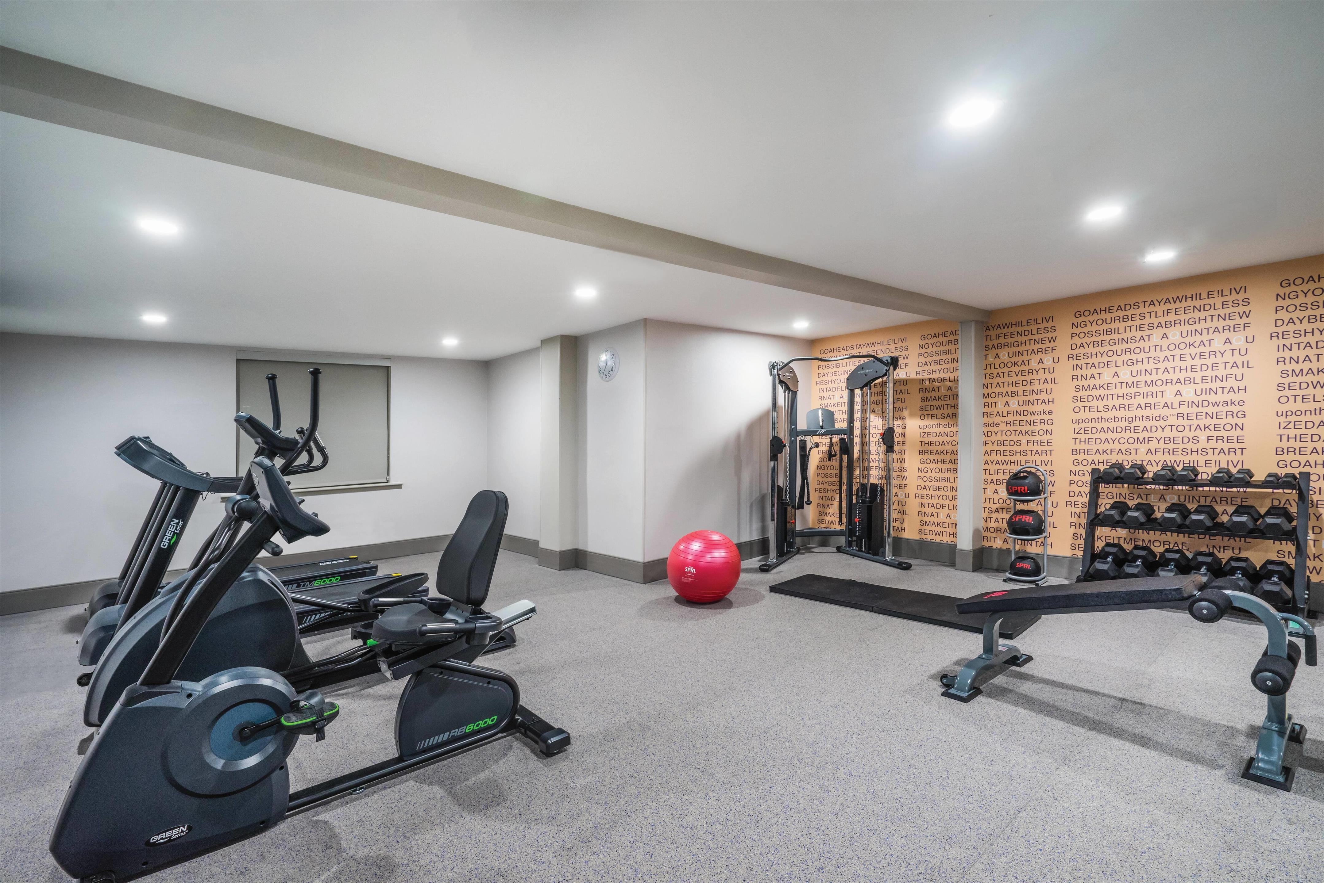 Health club fitness center gym | La Quinta Inn & Suites by Wyndham Chattanooga-Hamilton Place