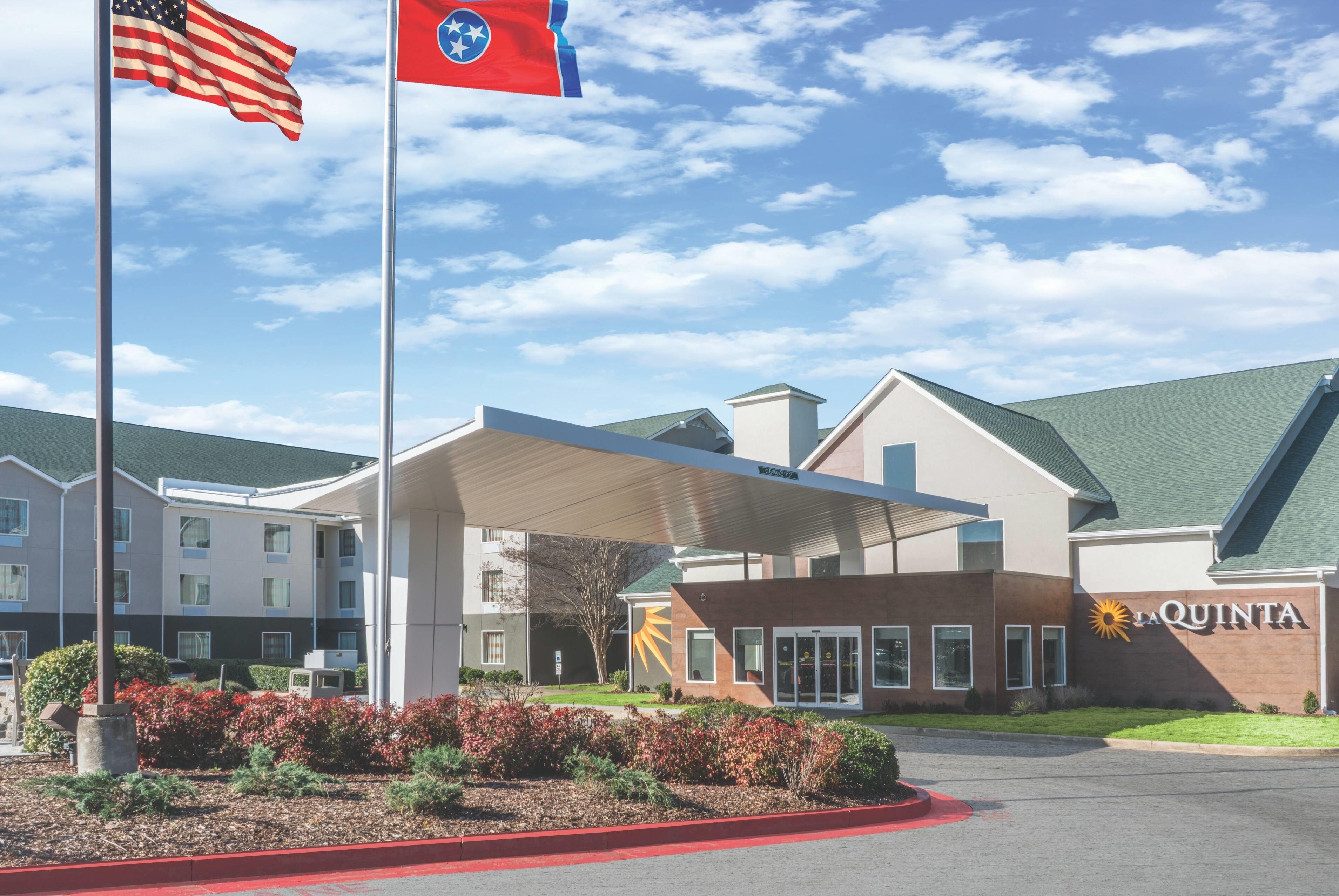 Exterior | La Quinta Inn & Suites by Wyndham Chattanooga-Hamilton Place