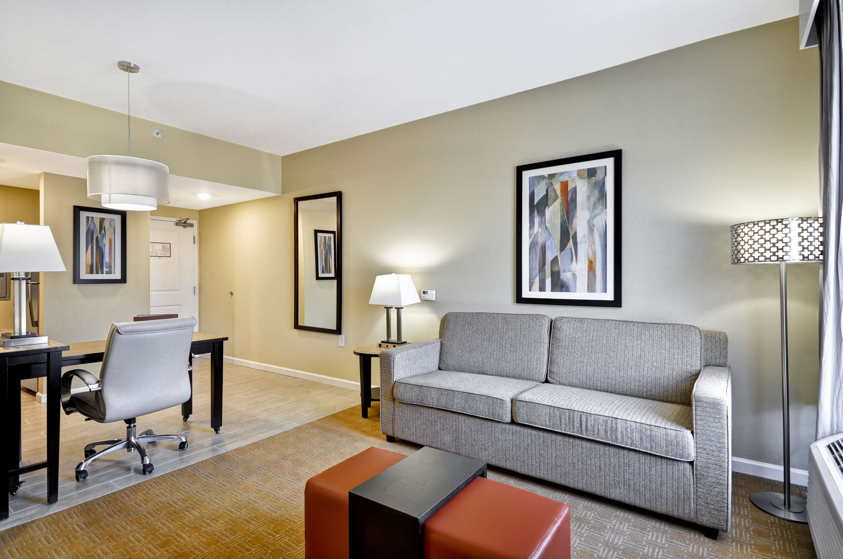 Guest room