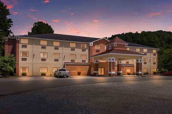 Exterior view - Best Western Hotel Chapmanville