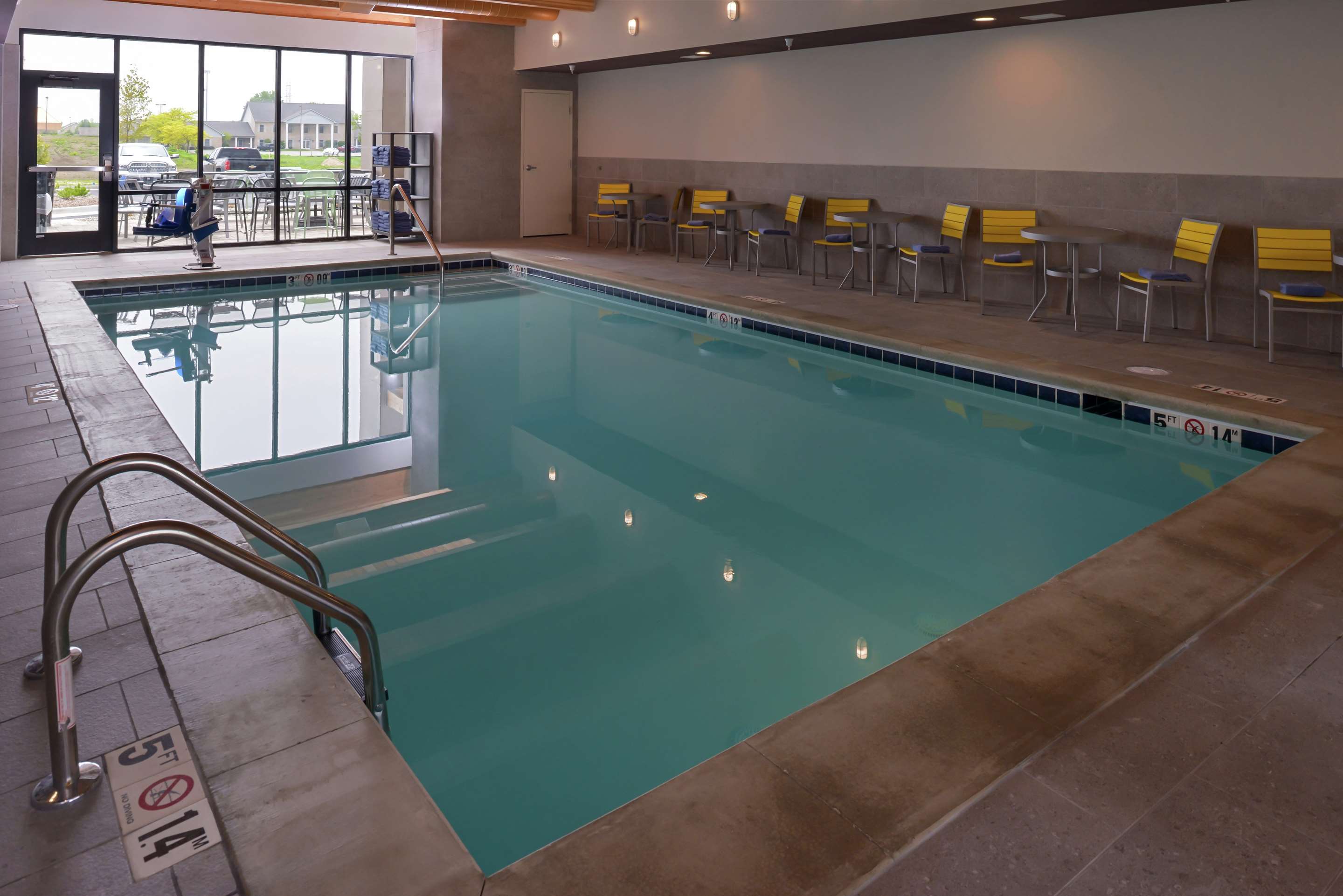 Pool | Home2 Suites by Hilton Merrillville