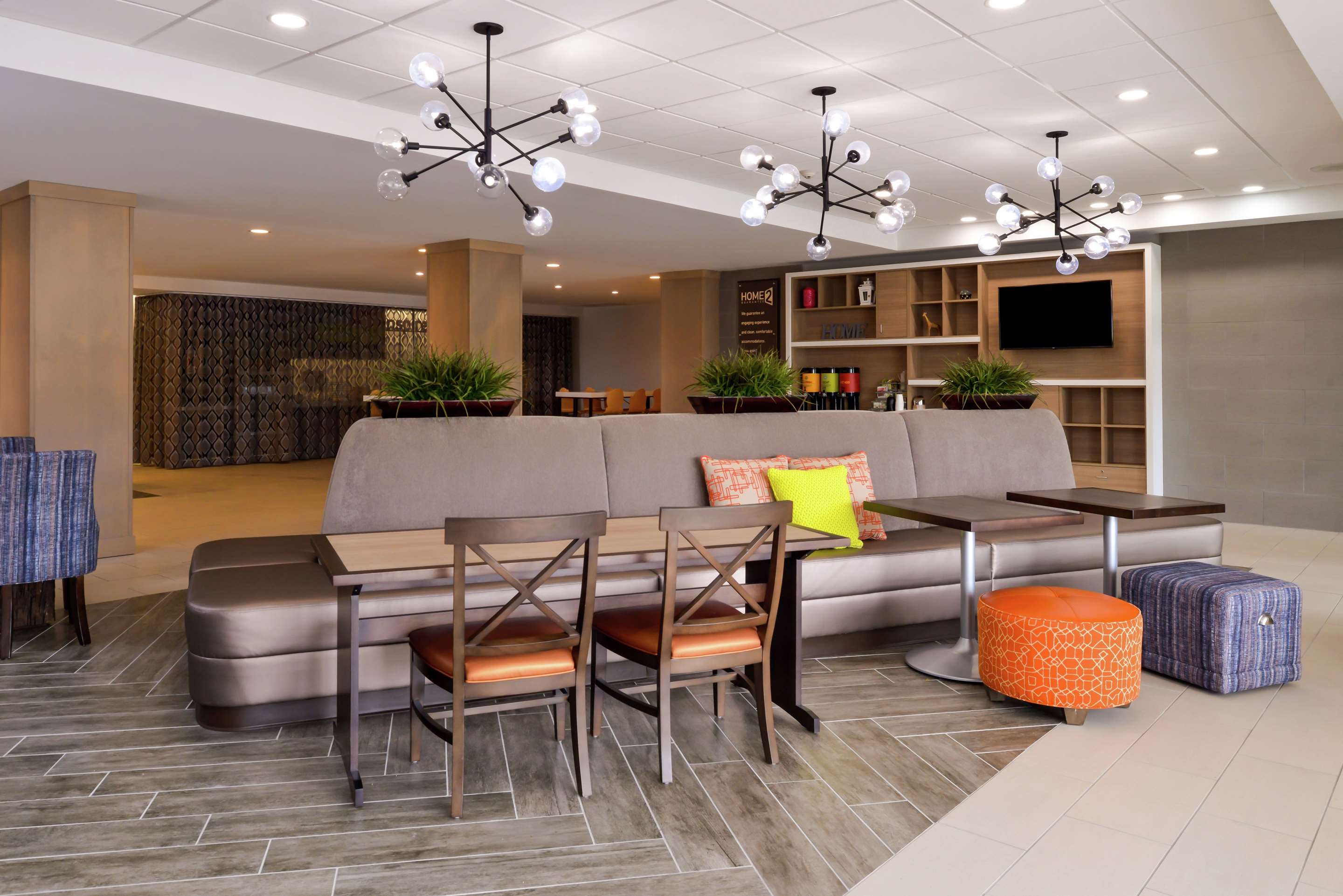 Lobby | Home2 Suites by Hilton Merrillville