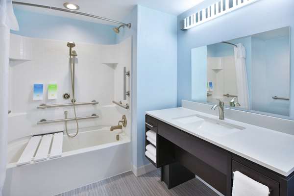  - Home2 Suites by Hilton Monaca - I-376, Exit 39